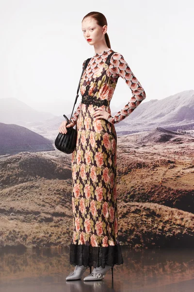Look 4